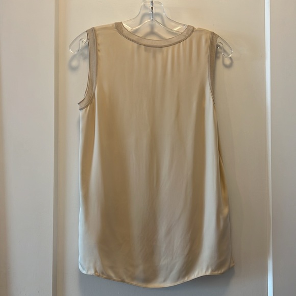 Theory V-Neck Shell Top - Picture 5 of 7